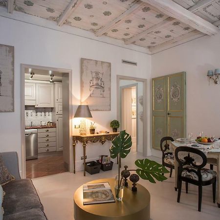 Roma Fontana Di Trevi Apartment ภายนอก รูปภาพ